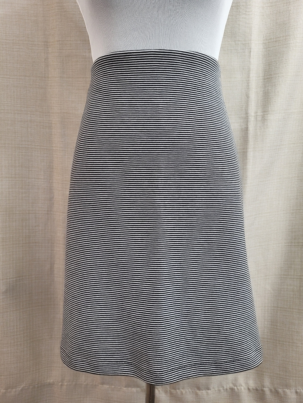 Premise Women's Skirt‎ Straight Pencil Back Zip Black White Stripe Size XL